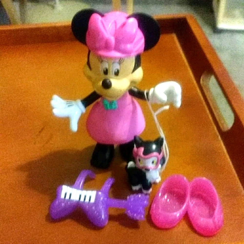 Minnie mouse toys